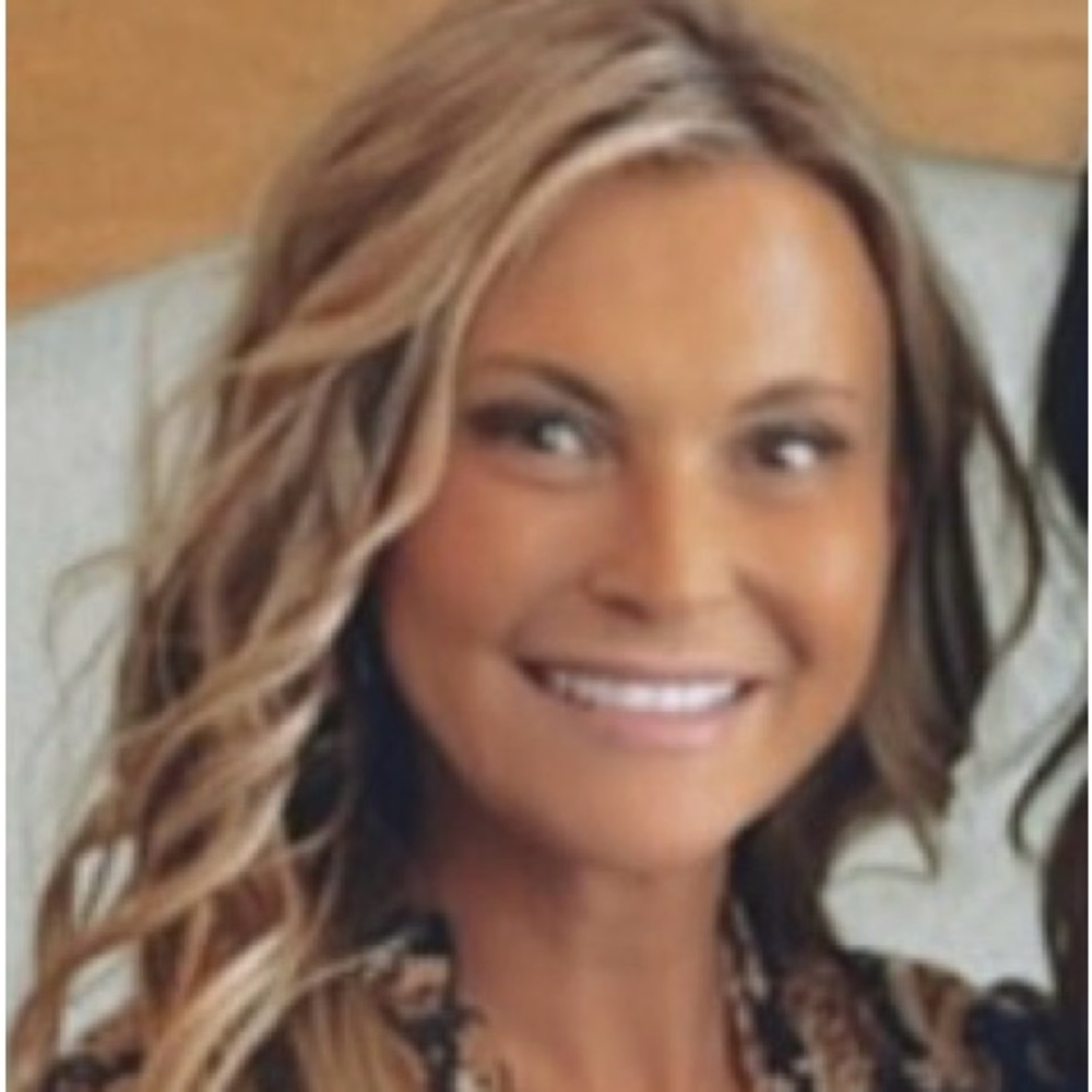 Meet your Posher, Ana